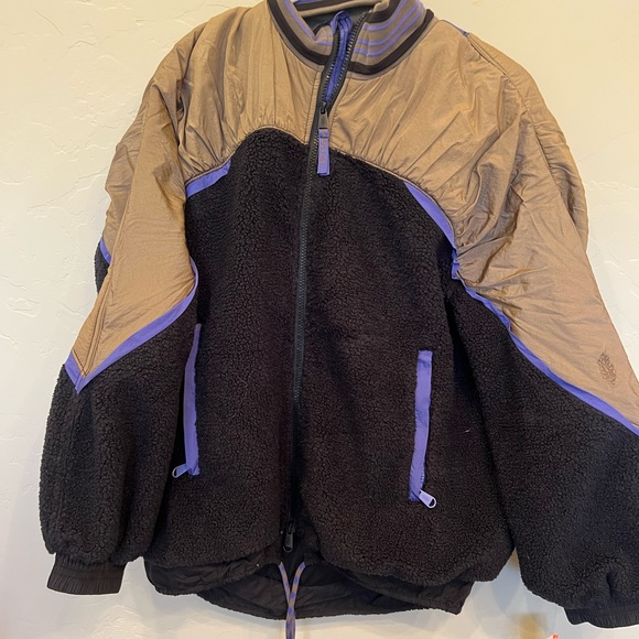 Free People NWT XS Wild and Free FP Movement Jacket $198 - Picture 10 of 11